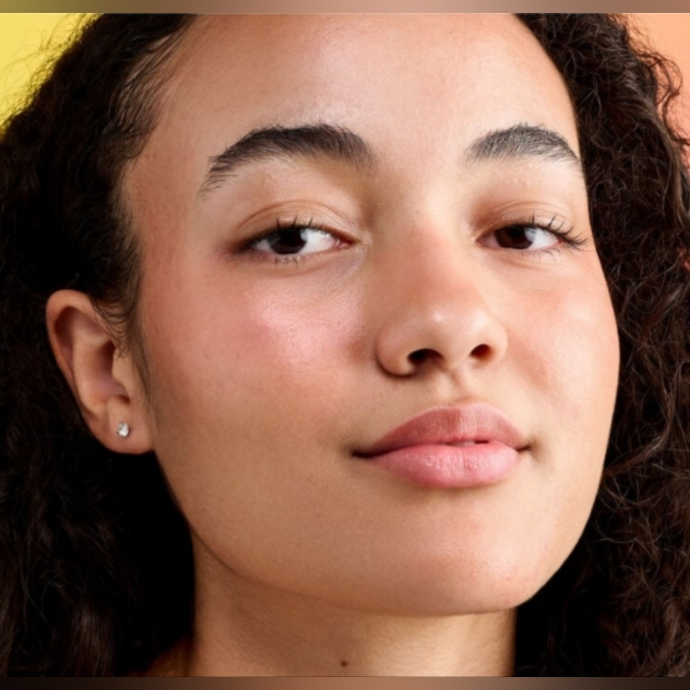 Drunk Elephant O-Bloos™ Rosi Glow Drops - Serum Blush with Vitamin F - Picture 6 of 6